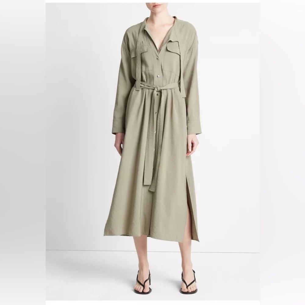 NWT Vince Long Sleeve Utility Shirtdress
LIGHT SEA FERN, Size X-small